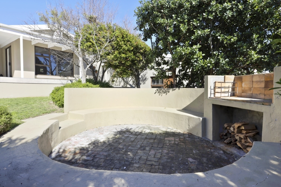 4 Bedroom Property for Sale in Melkbosstrand Central Western Cape